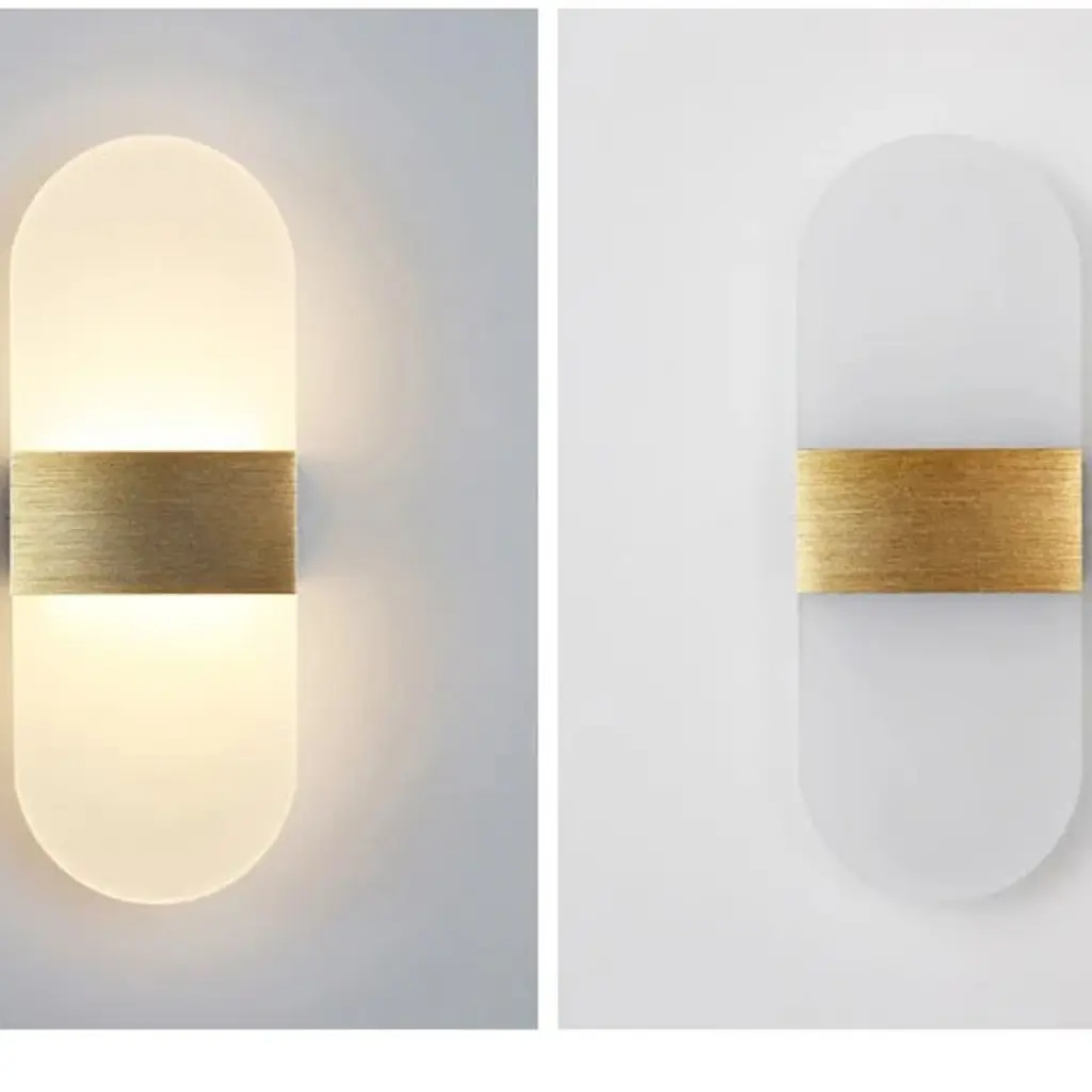 “BLUM” Настенный светильник Прозрачный овал с золотистым пояском №2