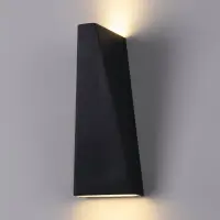 “BLUM” Светильник настенный А-силуэт черный №1