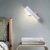 “BLUM” Светильник настенный прямоугольный поворотный белый №1