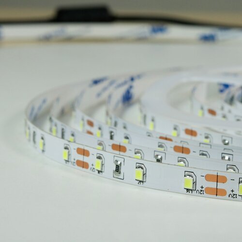 Світлодіодна стрічка BIOM Professional BPS-G3-12-2835-60-CW-20 білий, негерметична, 1м №4